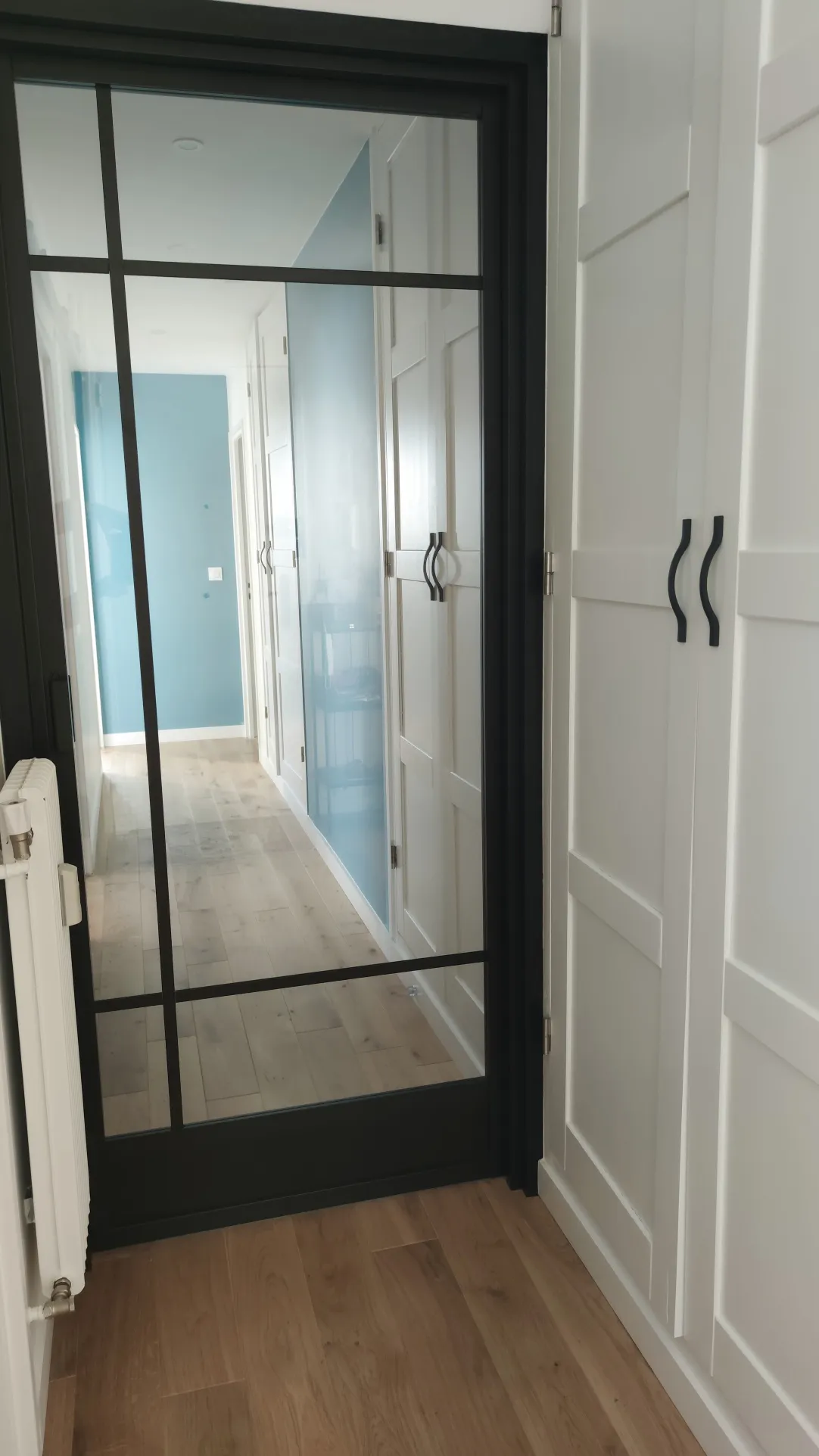 Appartement Lumineux avec Grand Balcon et Parking Privé à Caen 