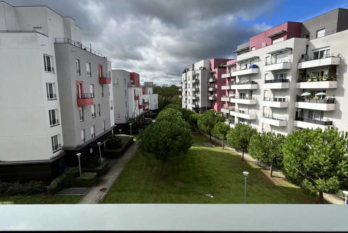 Appartement deux pièces Cergy 