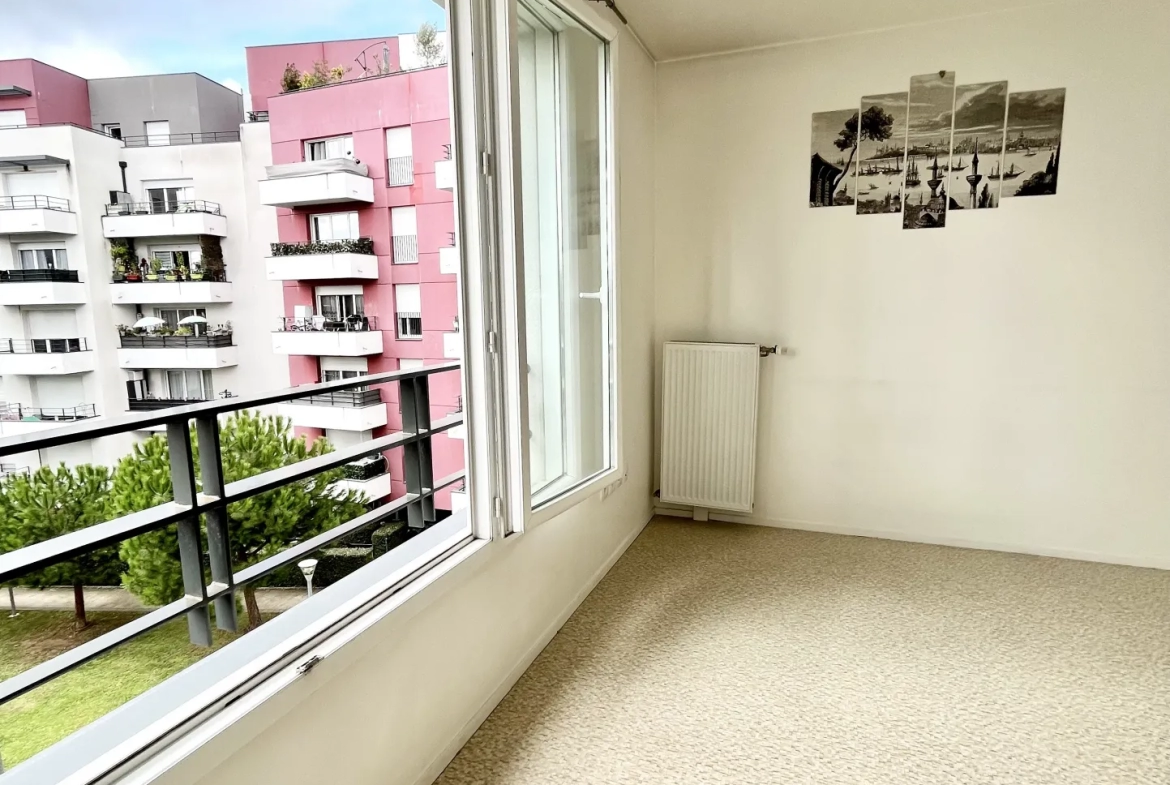 Appartement deux pièces Cergy 