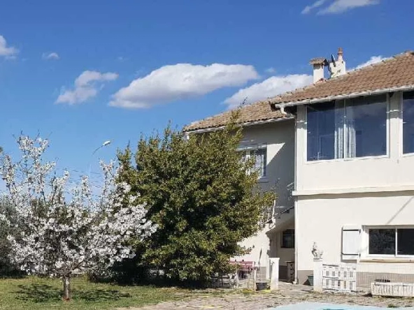 Appartement Type 4 avec Terrasse à Gardanne (13120)