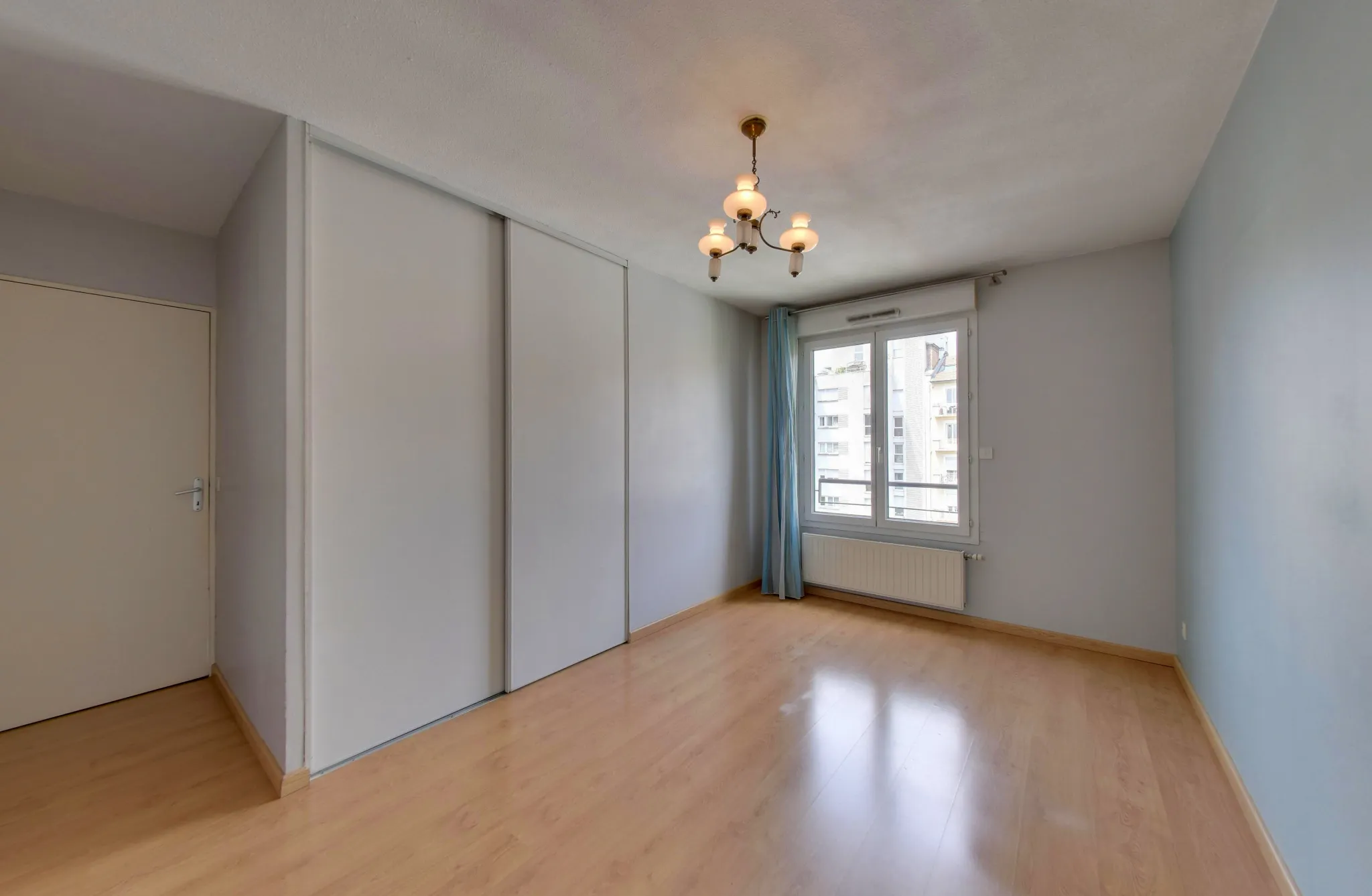 Appartement T4 avec garage et cave dans un secteur recherché 