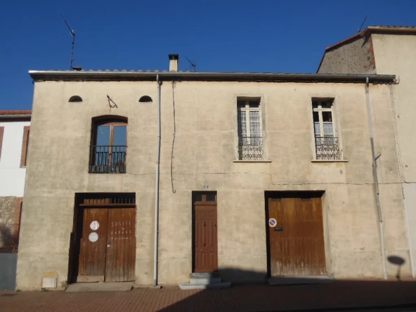 Maison type T4 avec 2 garages avec locataires - LE BOULOU