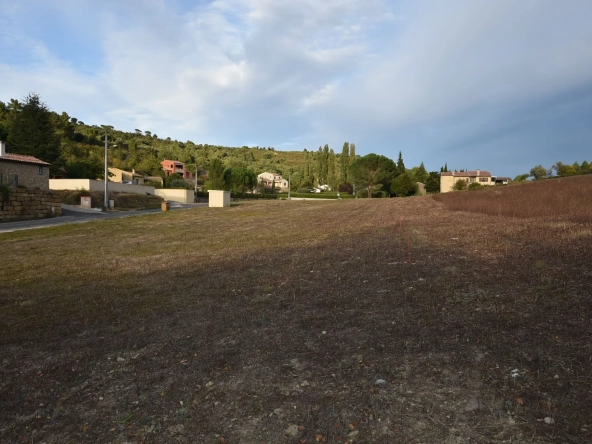 Terrain à bâtir viabilisé - Haute-vallée de l'Aude