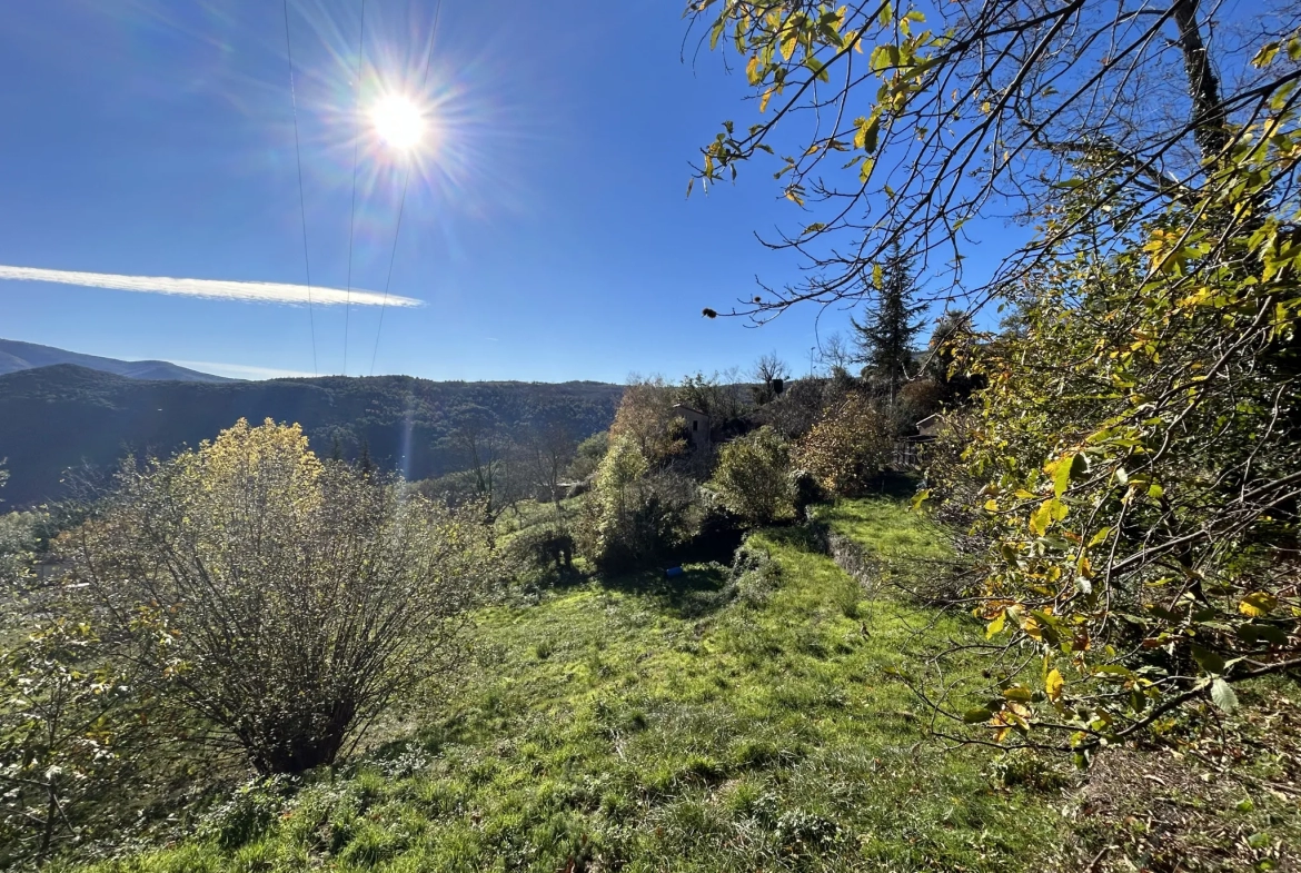 Terrain de 1500m2 à Corsavy à vendre 