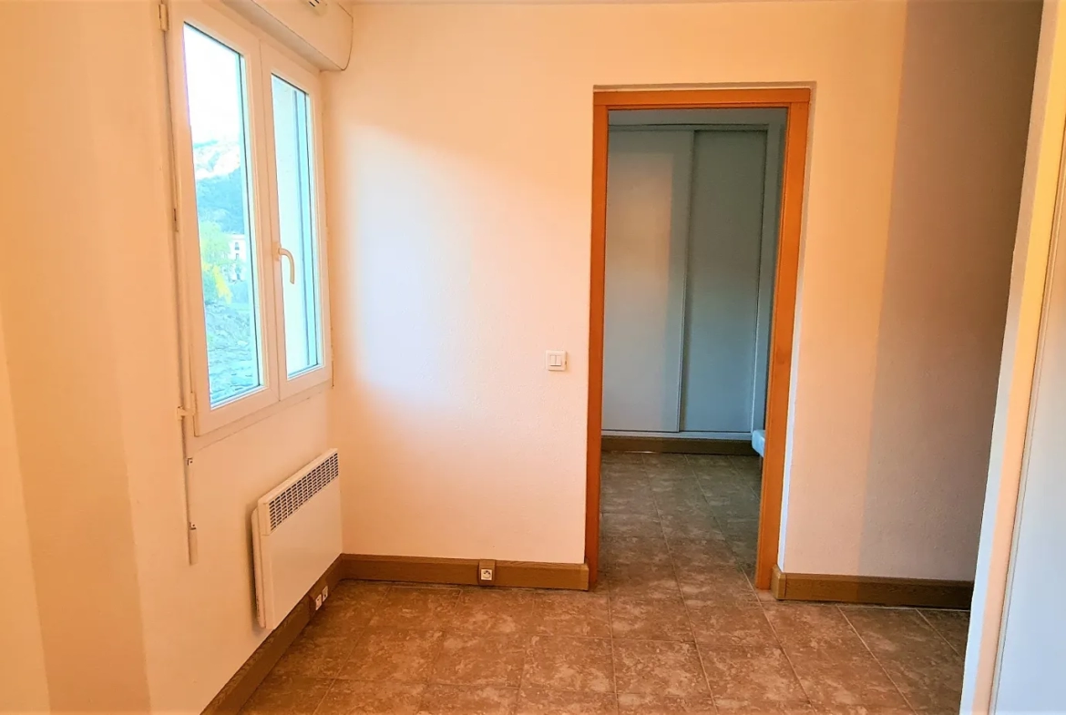 Appartement F2BIS à Amélie Les Bains - Résidence Mar I Munt, Ascenseur 