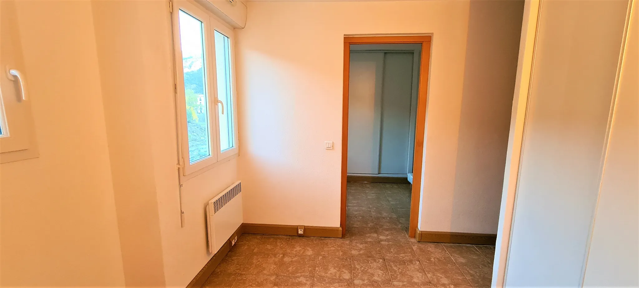 Appartement F2BIS à Amélie Les Bains - Résidence Mar I Munt, Ascenseur 