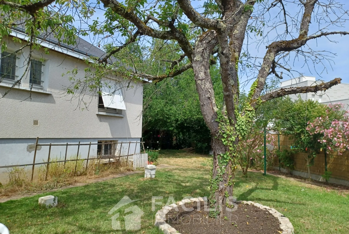 Maison année 1975 à Tours - Quartier Saint Symphorien 