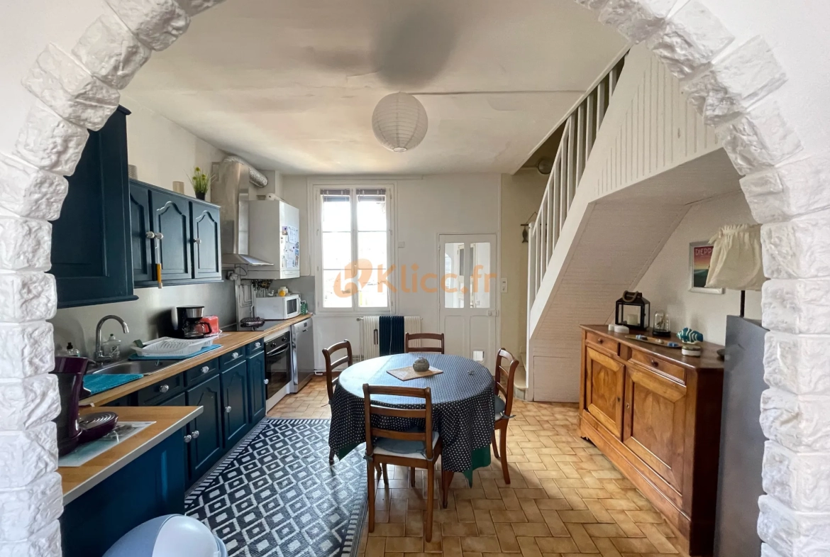 Maison de ville Dieppe au calme - 149 500 € 