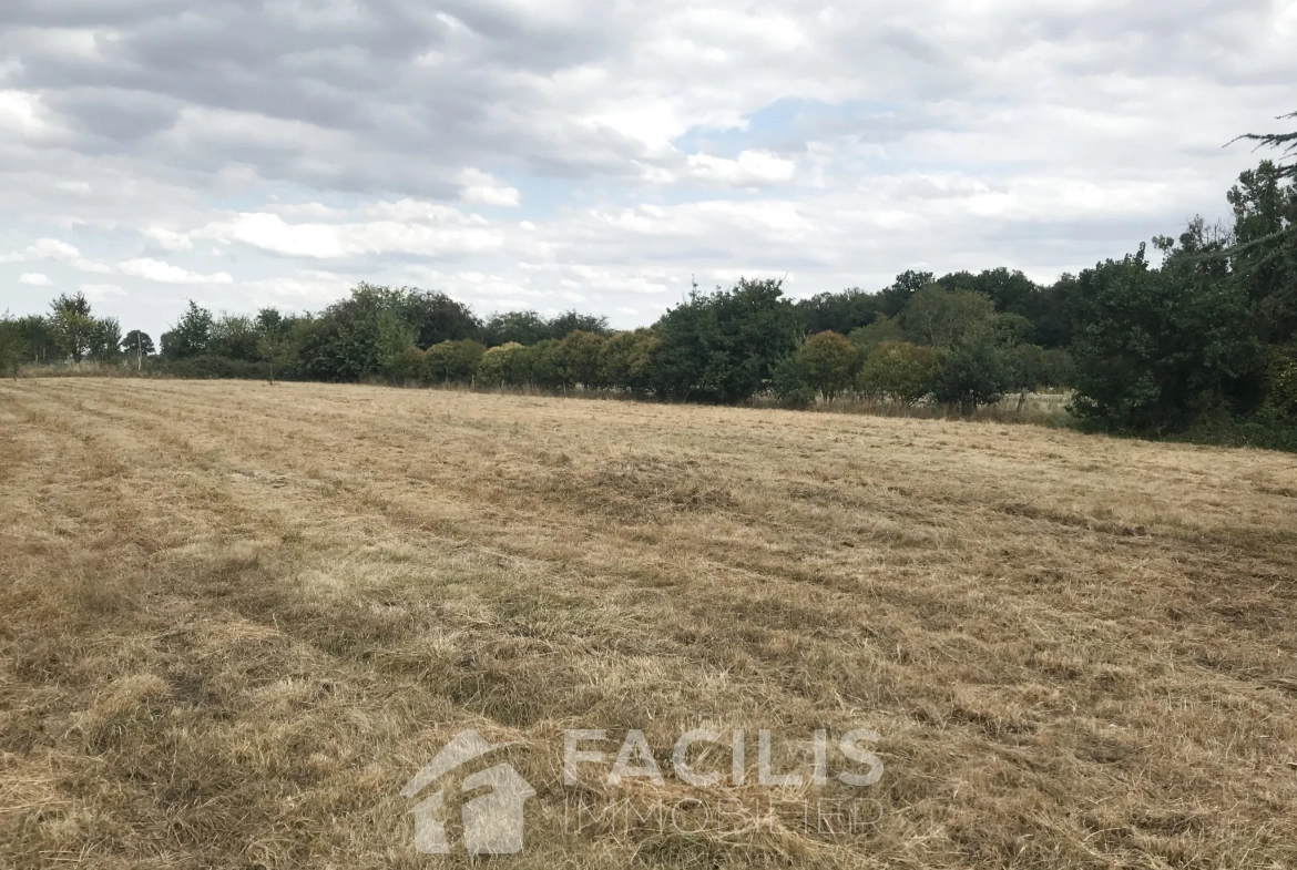 Terrain constructible proche de Thenezay - Pressigny 