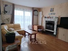 Maison sur sous-sol à vendre à Ayron (86190)