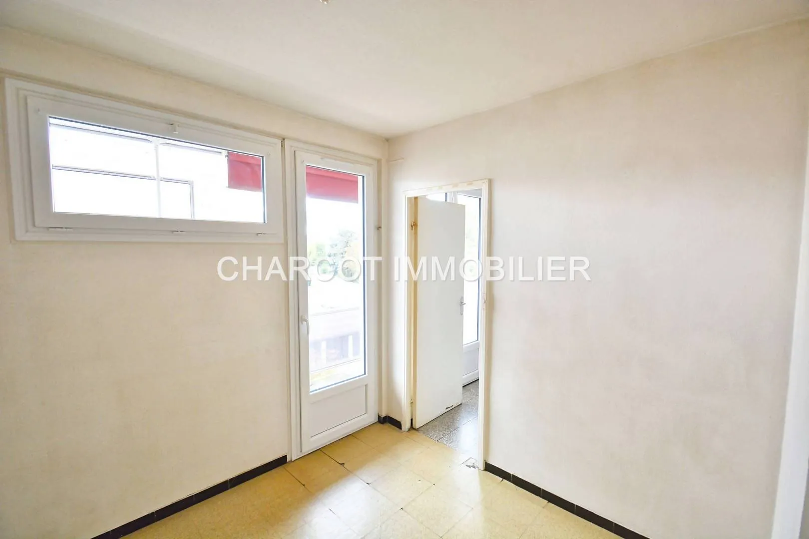 Appartement Type 3 Traversant de 56,51 m2 à Ste Foy Les Lyon 