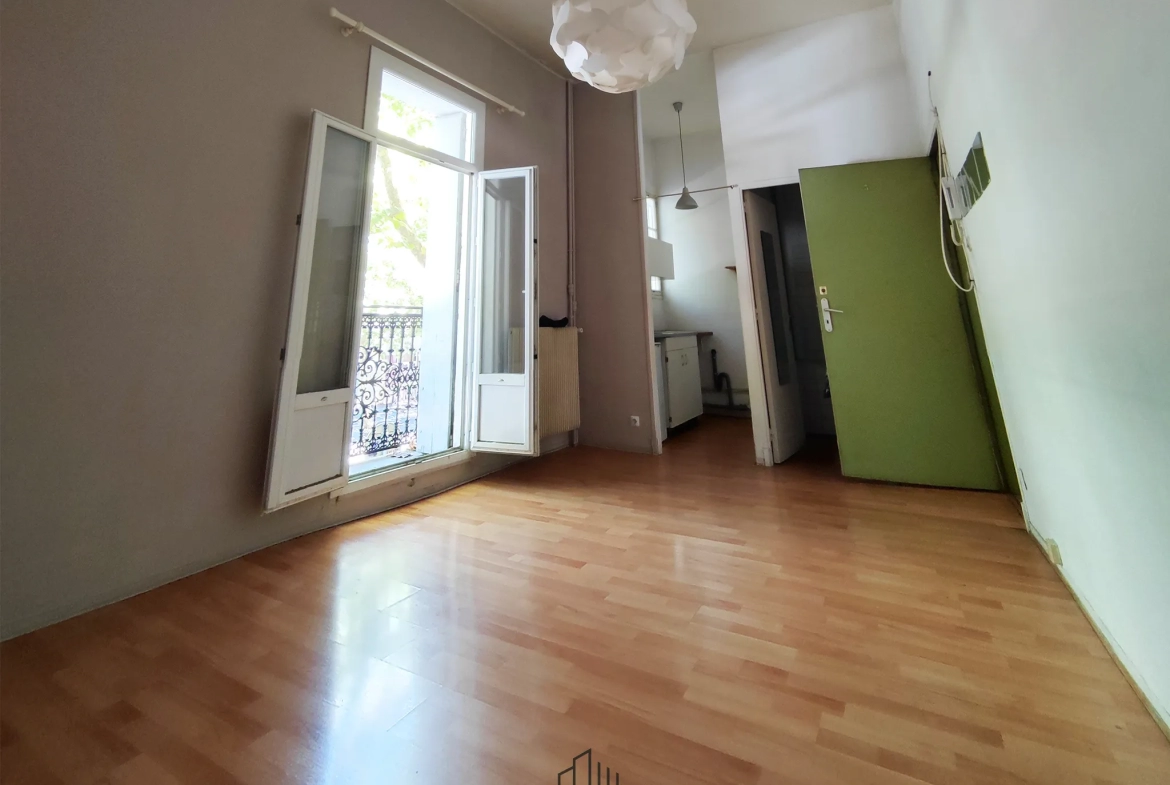 Appartement studio à Montpellier - Ecusson - Beaux Arts 