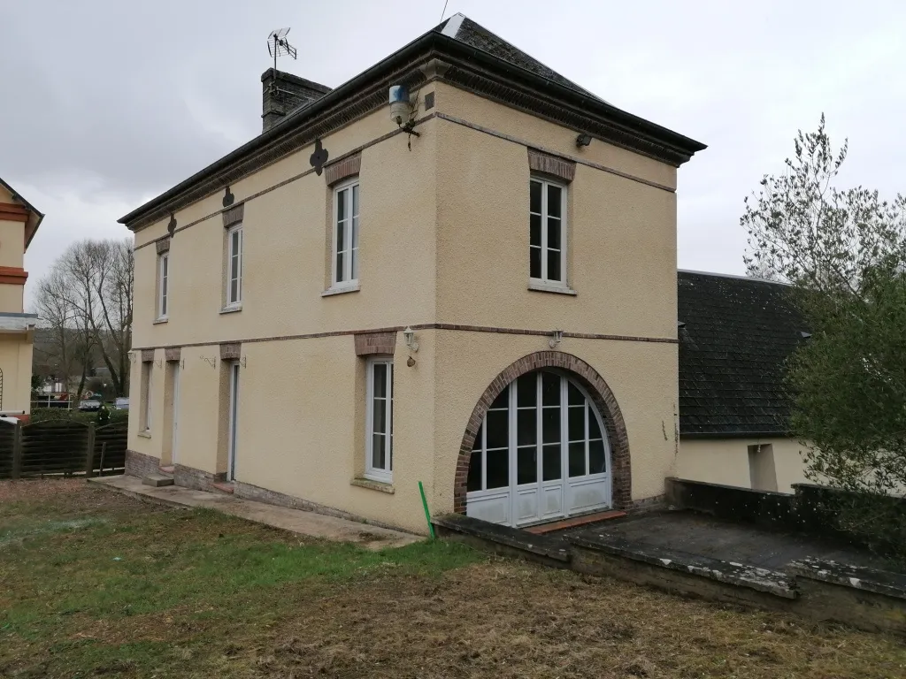 Maison 140 m2, 4 pièces à La Bonneville-sur-Iton 