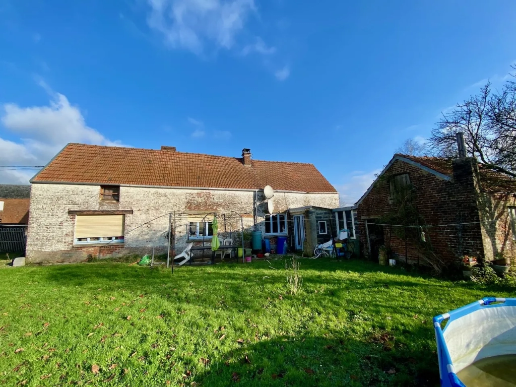 Maison Individuelle en Briques avec Terrain à Pont sur Sambre