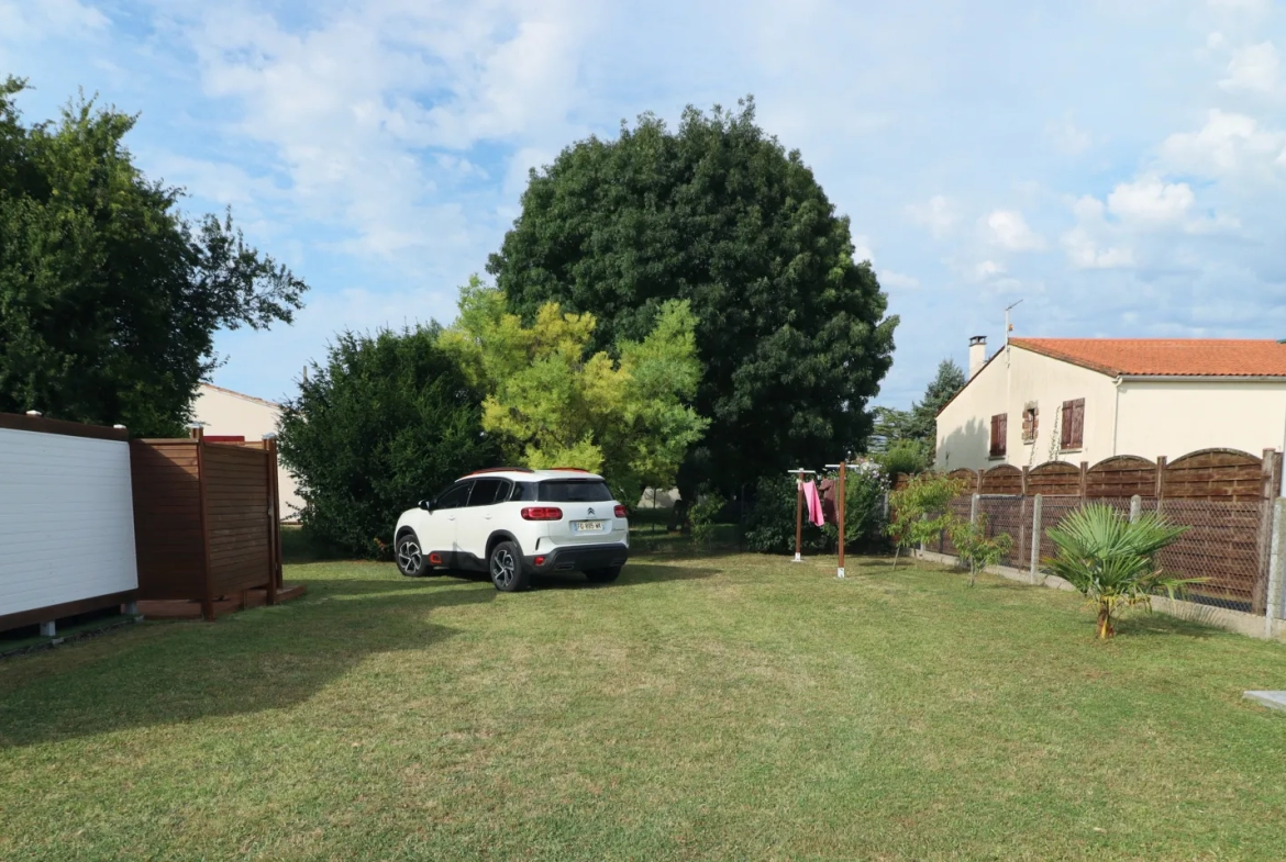 Maison de plain-pied à Semussac, Charente-Maritime 