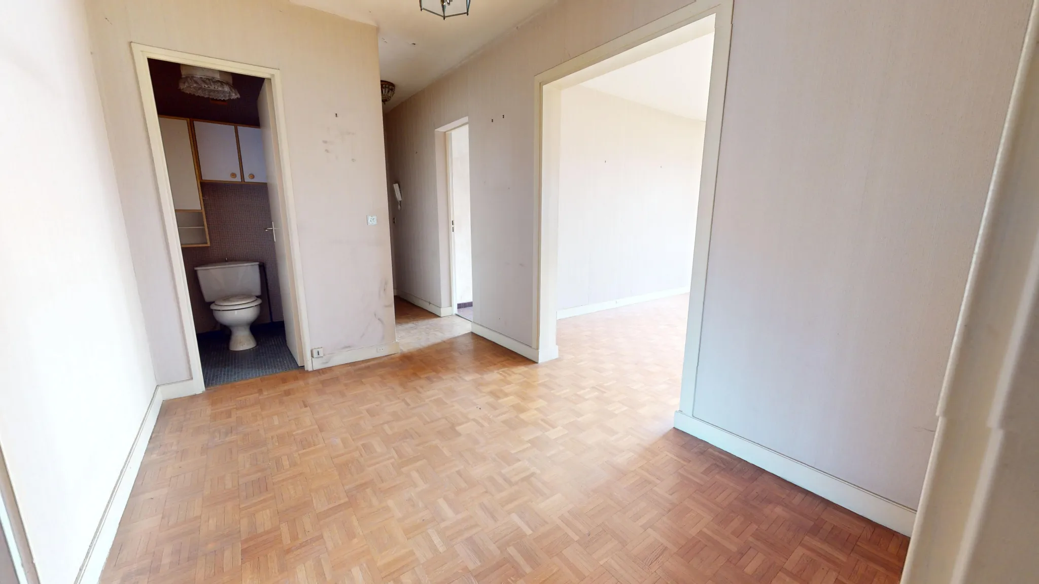 Appartement F4 86.33m2 avec Balcon à Le Raincy 