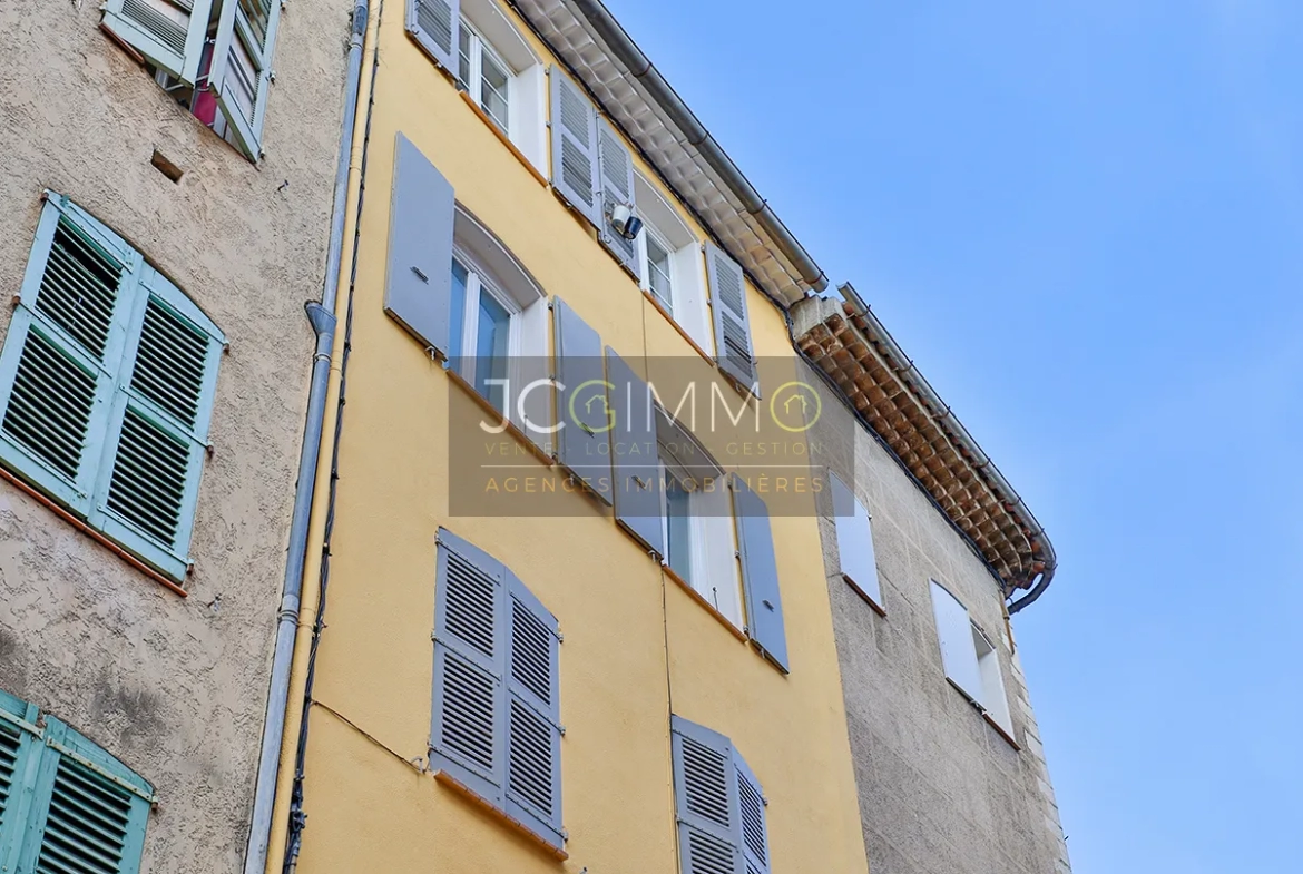 Appartement T3 de 47,18 m2 en centre-ville de Draguignan 