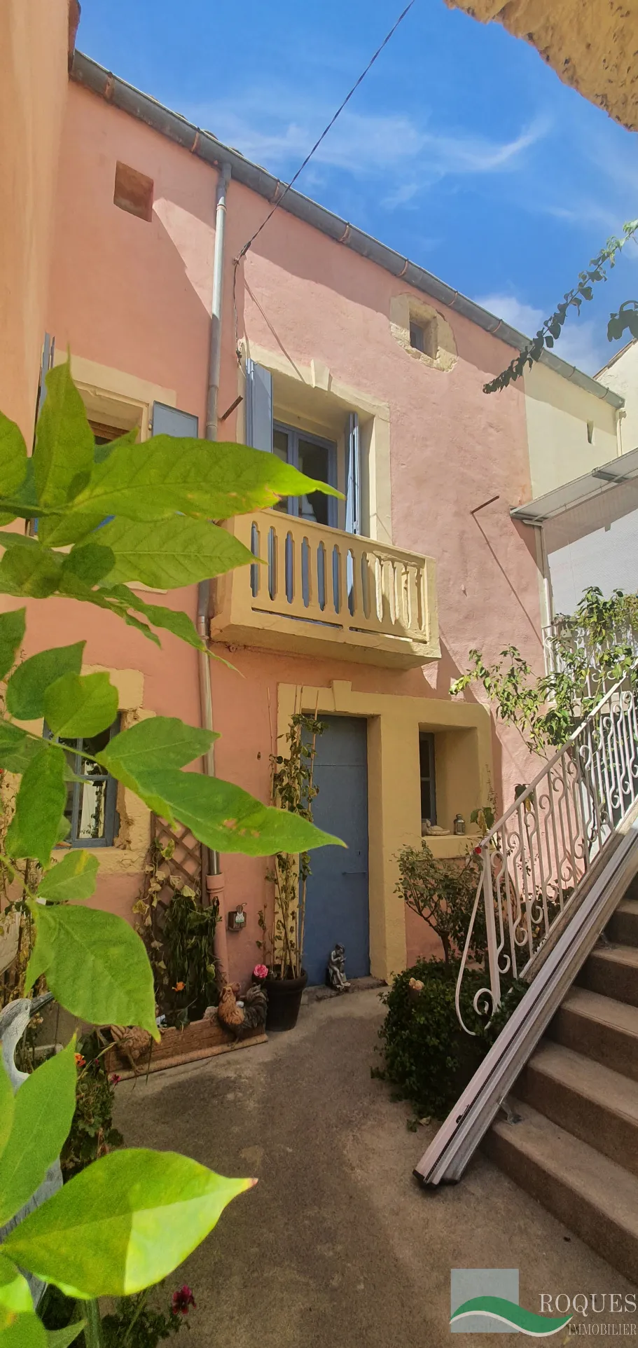 Cabrières, surperbe maison de village avec terrasses et caves 