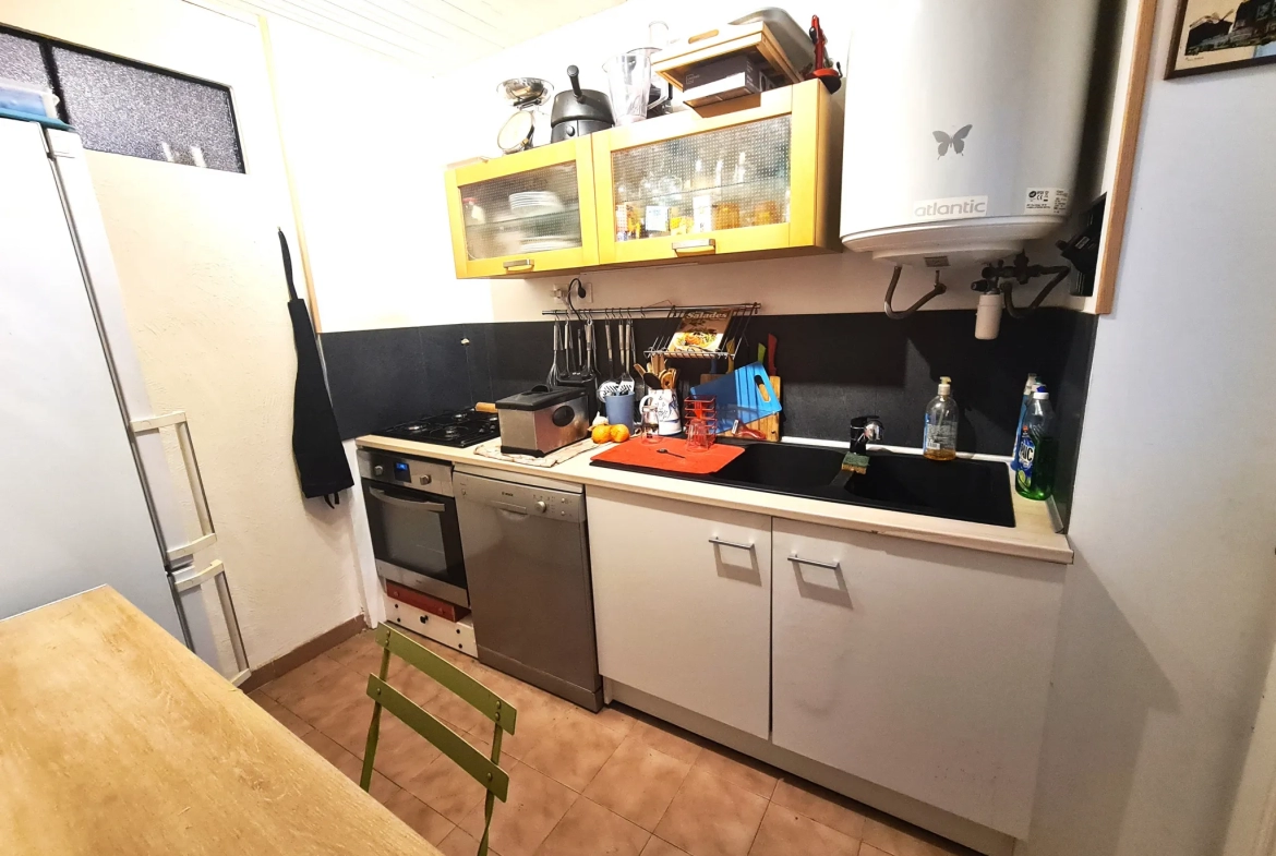 Appartement T3 avec véranda à Toulon OUEST 