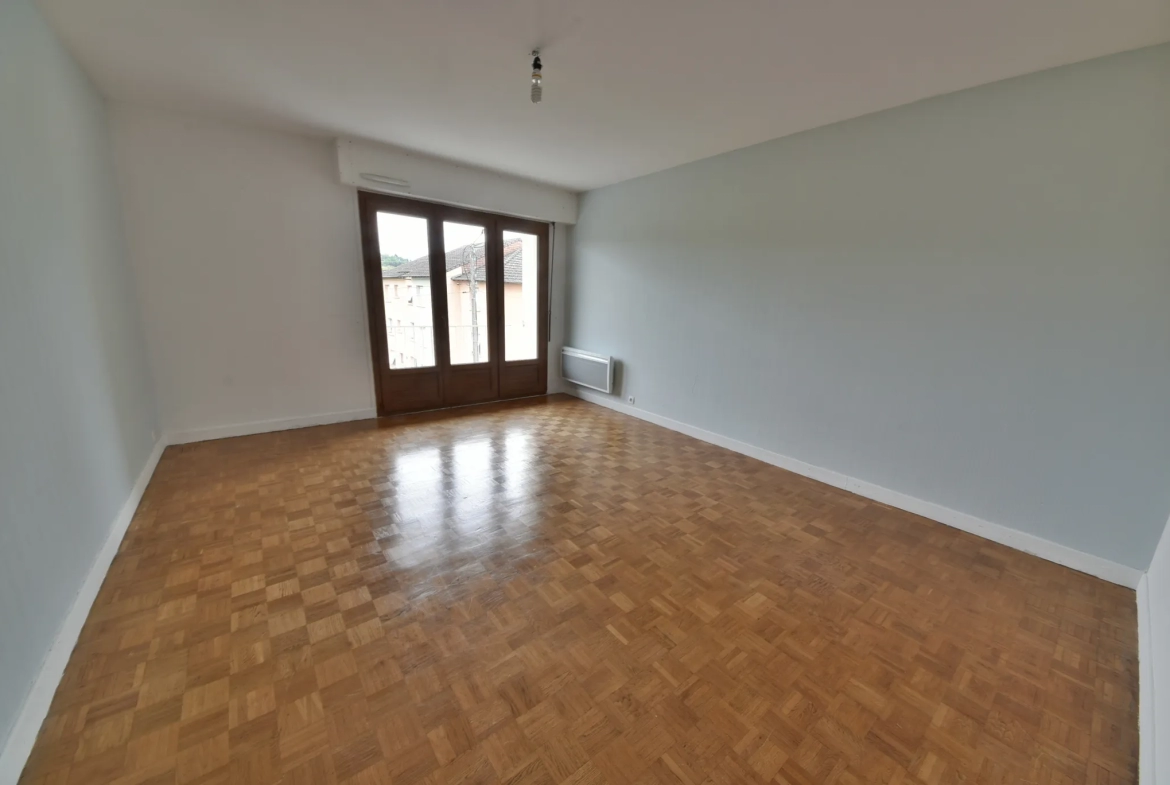 Appartement type F3 quartier lycée à vendre 