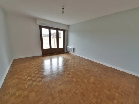 Appartement type F3 quartier lycée à vendre