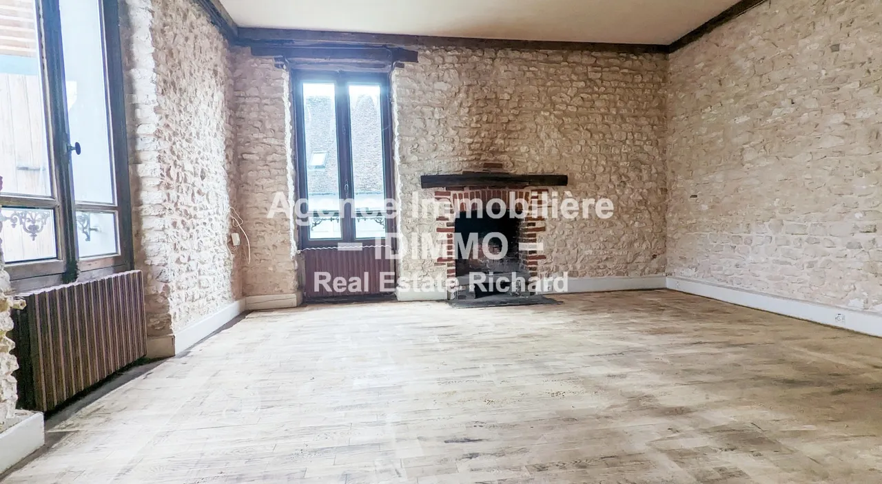 Maison à vendre à Beaune-la-Rolande - 190 m2 