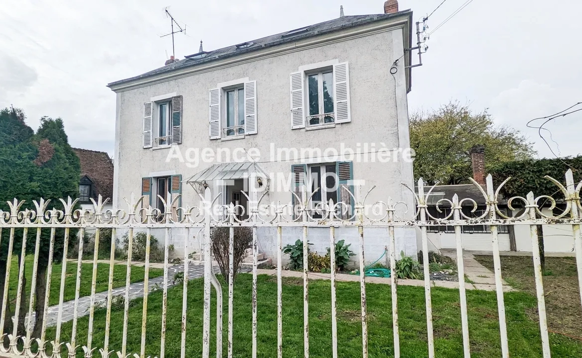 Maison à vendre à Beaune-la-Rolande - 190 m2 