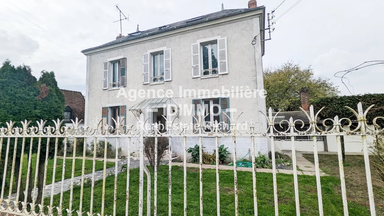 Maison à vendre à Beaune-la-Rolande - 190 m2 