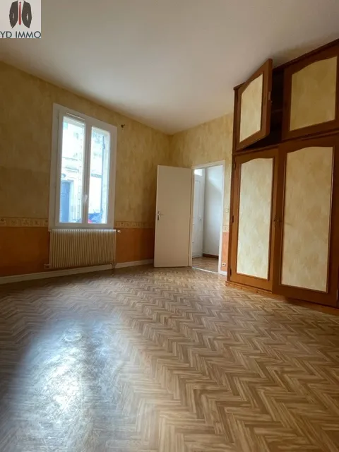 Maison en Pierre au Calme Proche Commodités à Paillet (33550) 