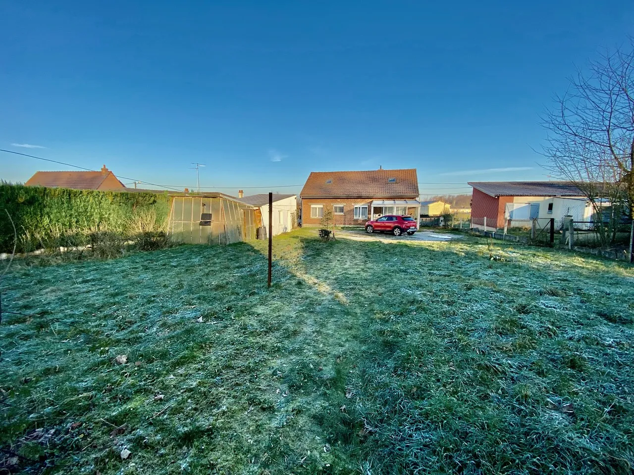 Maison de Plain Pied sur Sous-Sol à Vendre à Rousies 