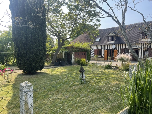 Maison normande à Vieux pont en auge