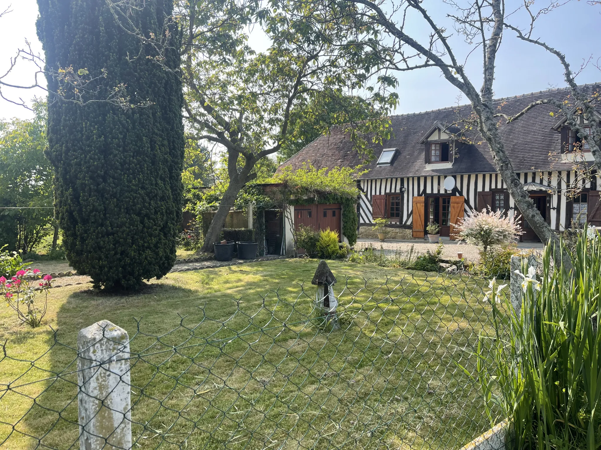 Maison normande à Vieux pont en auge 