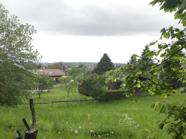 Terrain à Bâtir avec Vue Dominante à Le Lyaud