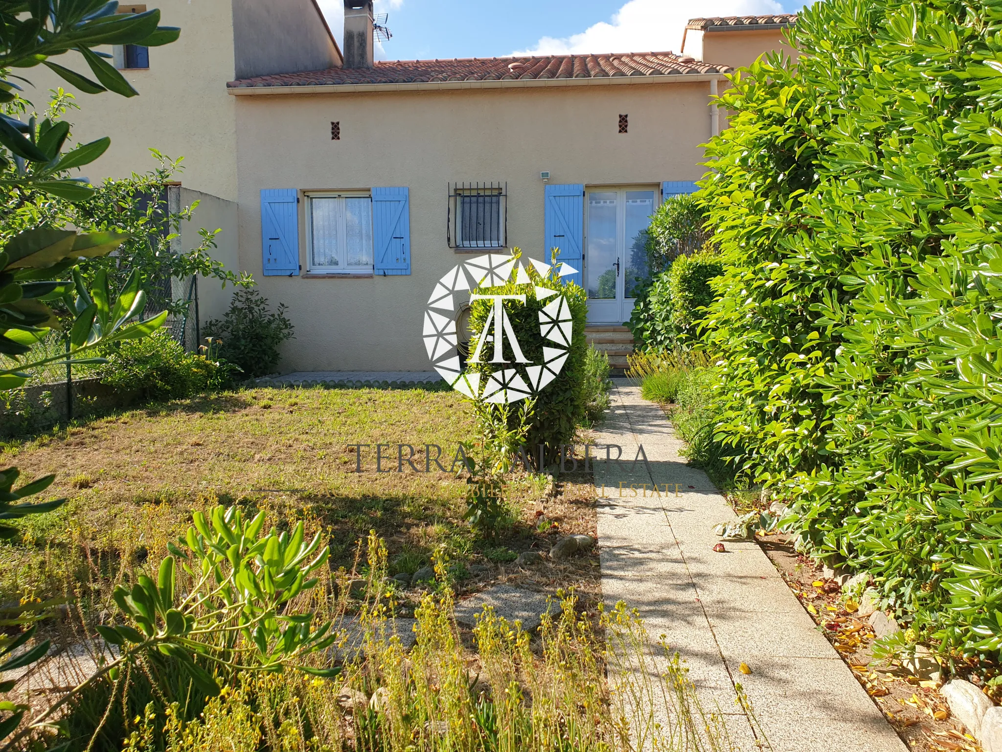 Villa exposée Sud avec vue sur les Albères 