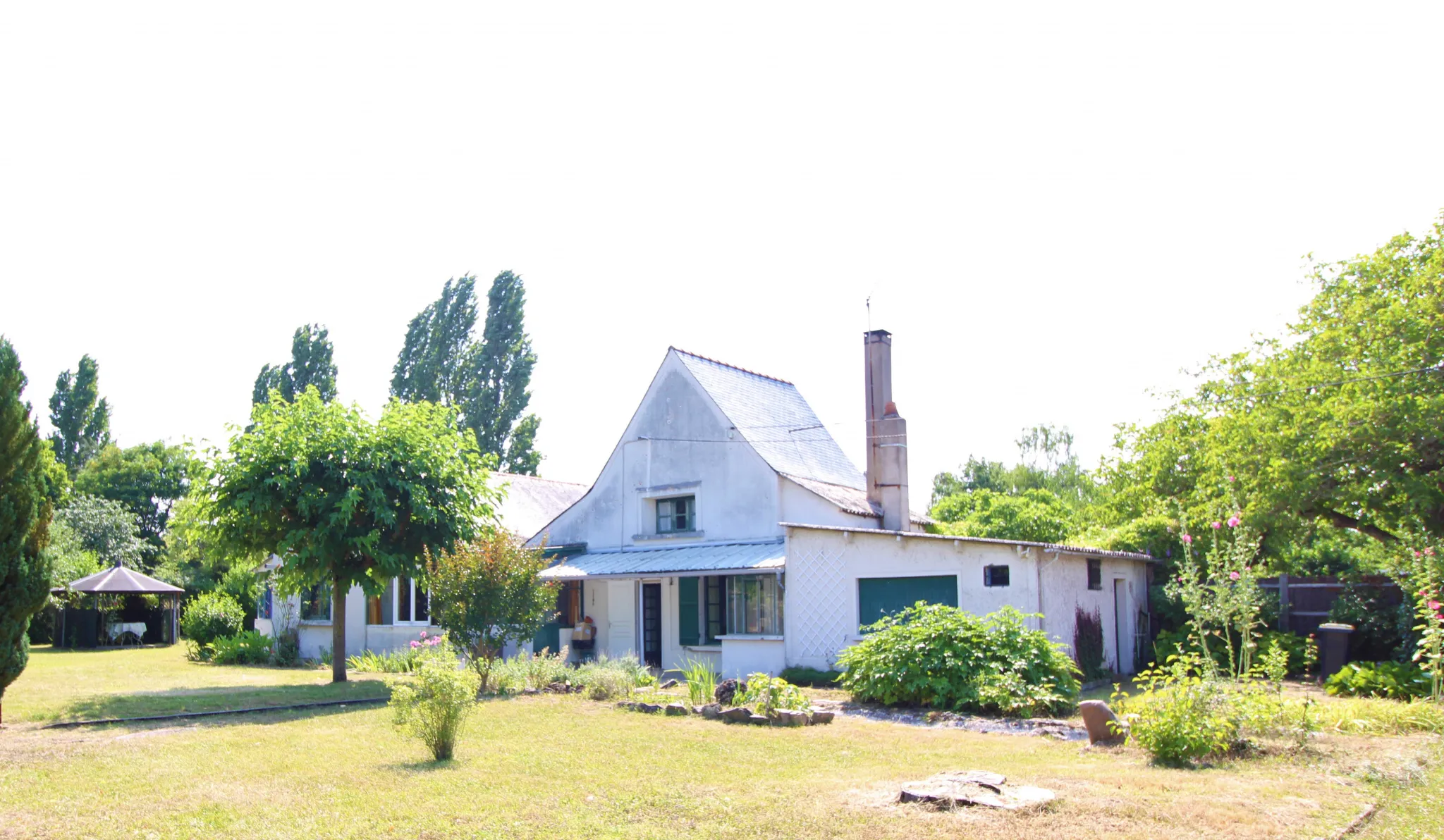 Maison à rénover à Pellouailles-les-Vignes 