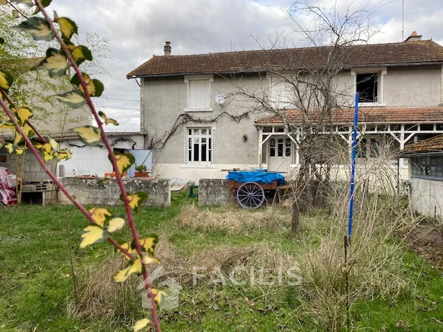 Belle maison à rénover à Jaunay-Marigny (86) 