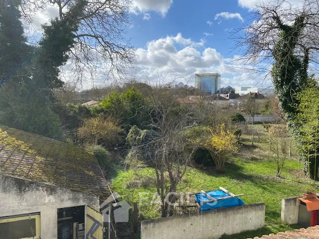 Belle maison à rénover à Jaunay-Marigny (86) 