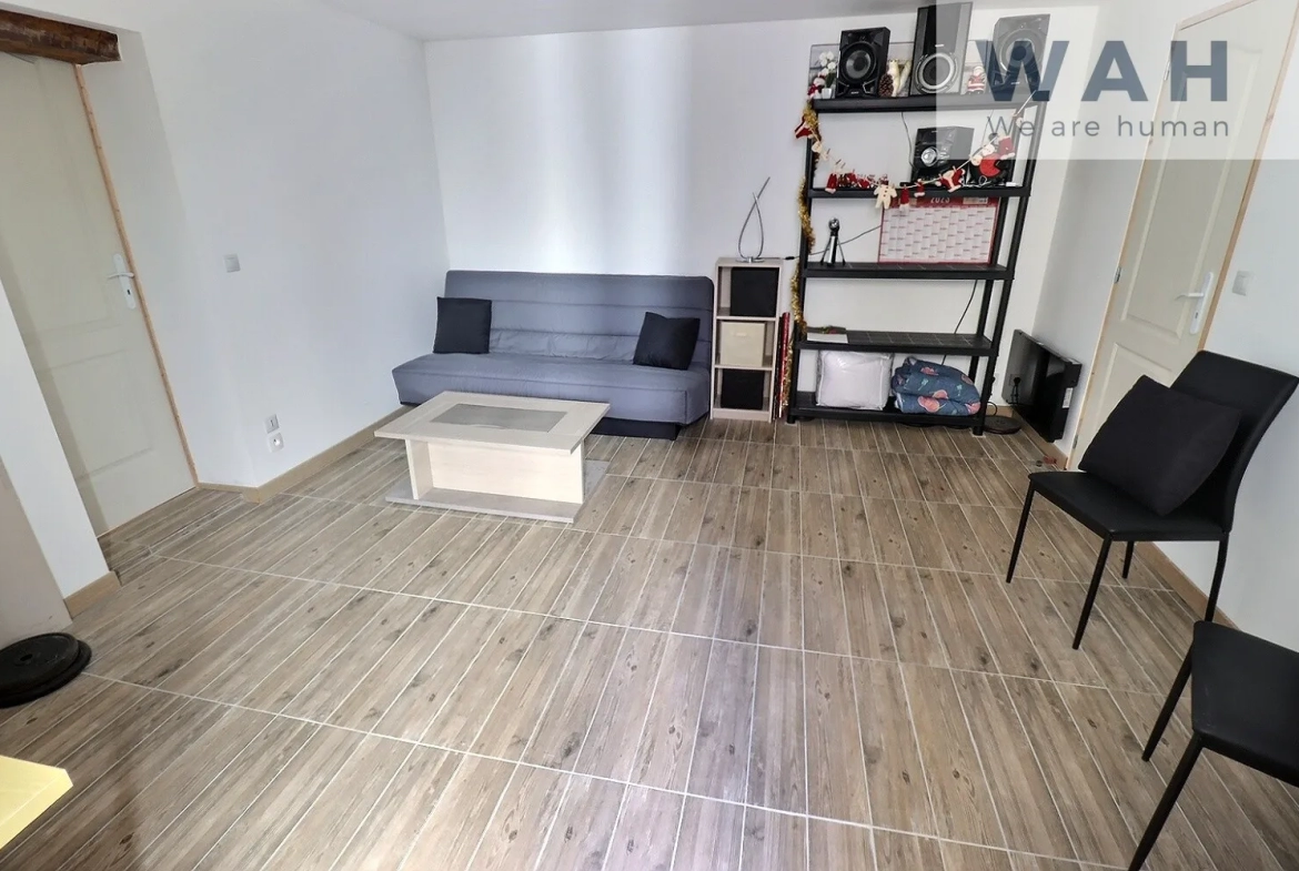 Vente appartement 2 pièces entièrement rénové à Lodève (34700) 