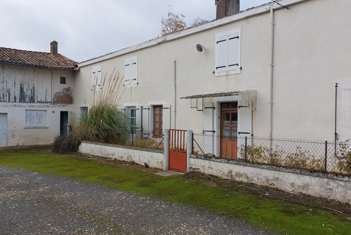 Ferme à rénover à Villiers en Plaine 