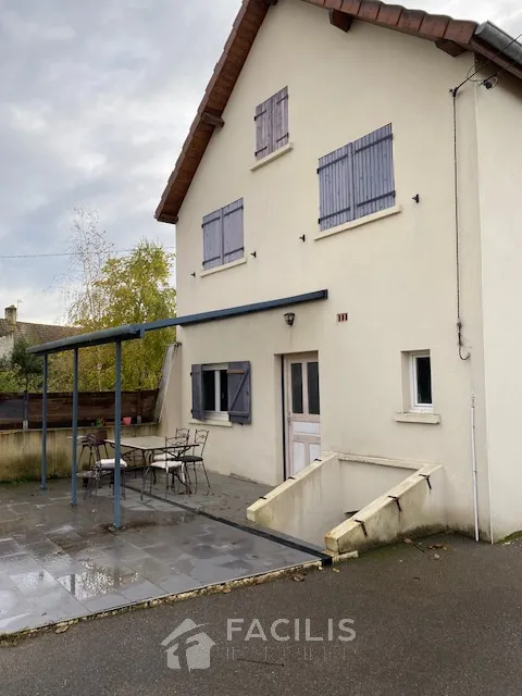 Maison à Perreuil 71510 de 115 m2 