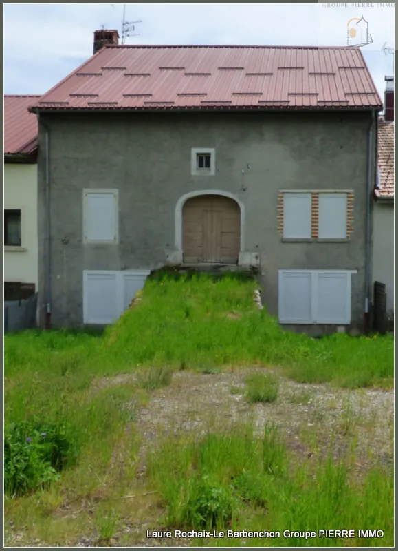 Deux gîtes dans une grande maison de village dans le Haut Jura 