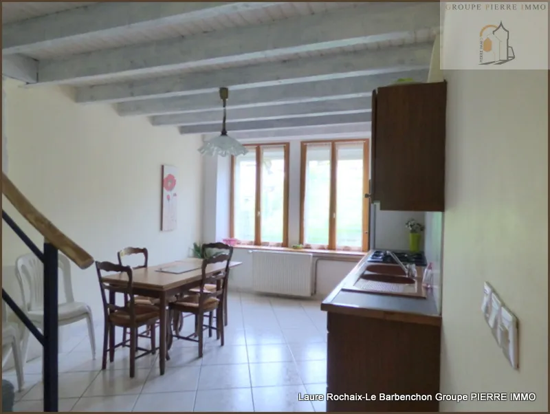 Deux gîtes dans une grande maison de village dans le Haut Jura 