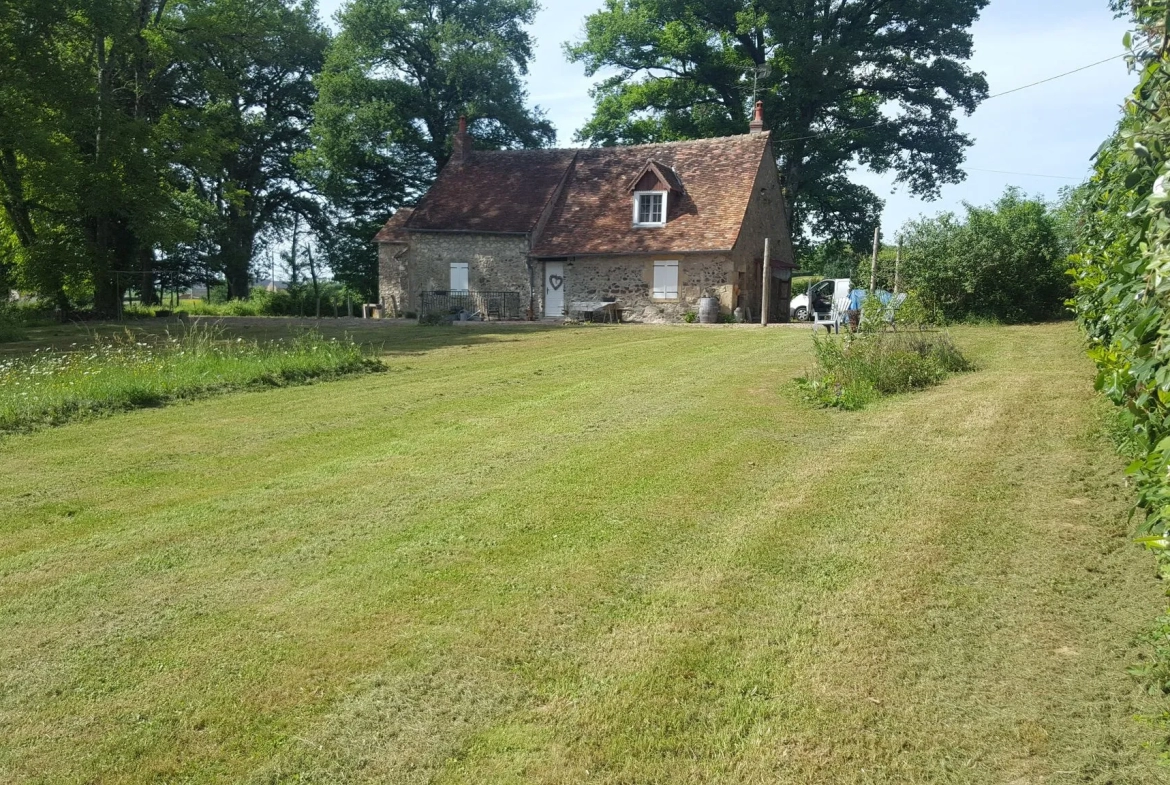 Maison en pierres à Sermages - 195 000 euros 