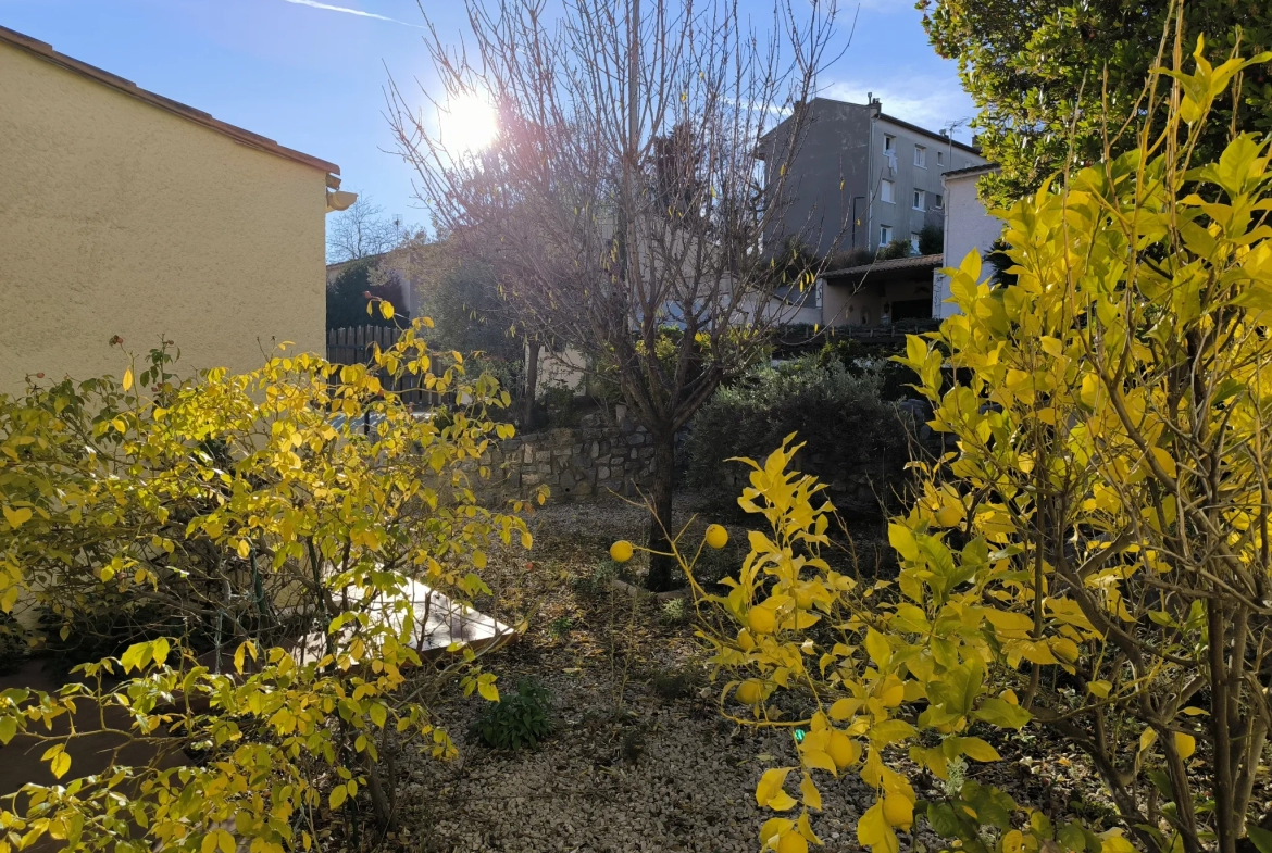 Villa T4 à Béziers avec Garage et Jardin 