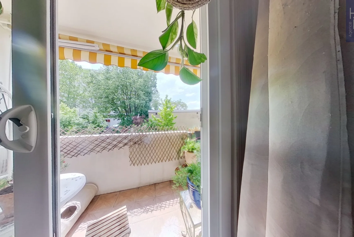 Appartement Type 3 avec Balcon Proche Gratte-Ciel - Villeurbanne 