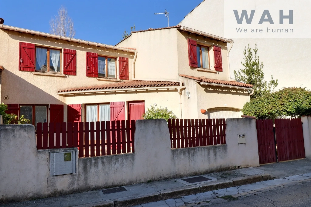 Maison 4 pièces 97m2 à Lunel avec Terrasse et Jardin