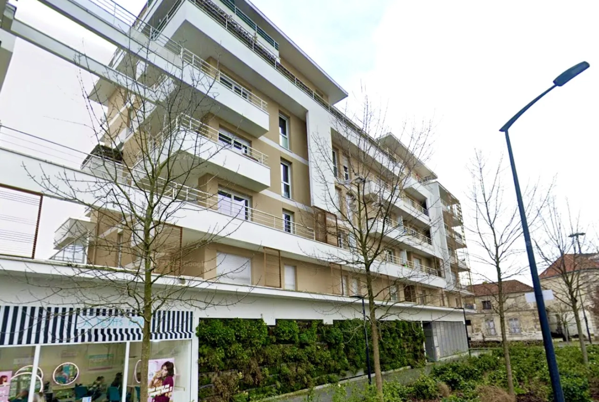 Appartement 3 pièces à vendre à proximité du Centre Ville de Chelles 