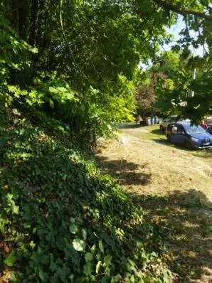 Maisonnette sur les hauteurs de Meulan avec vue sur la Seine 