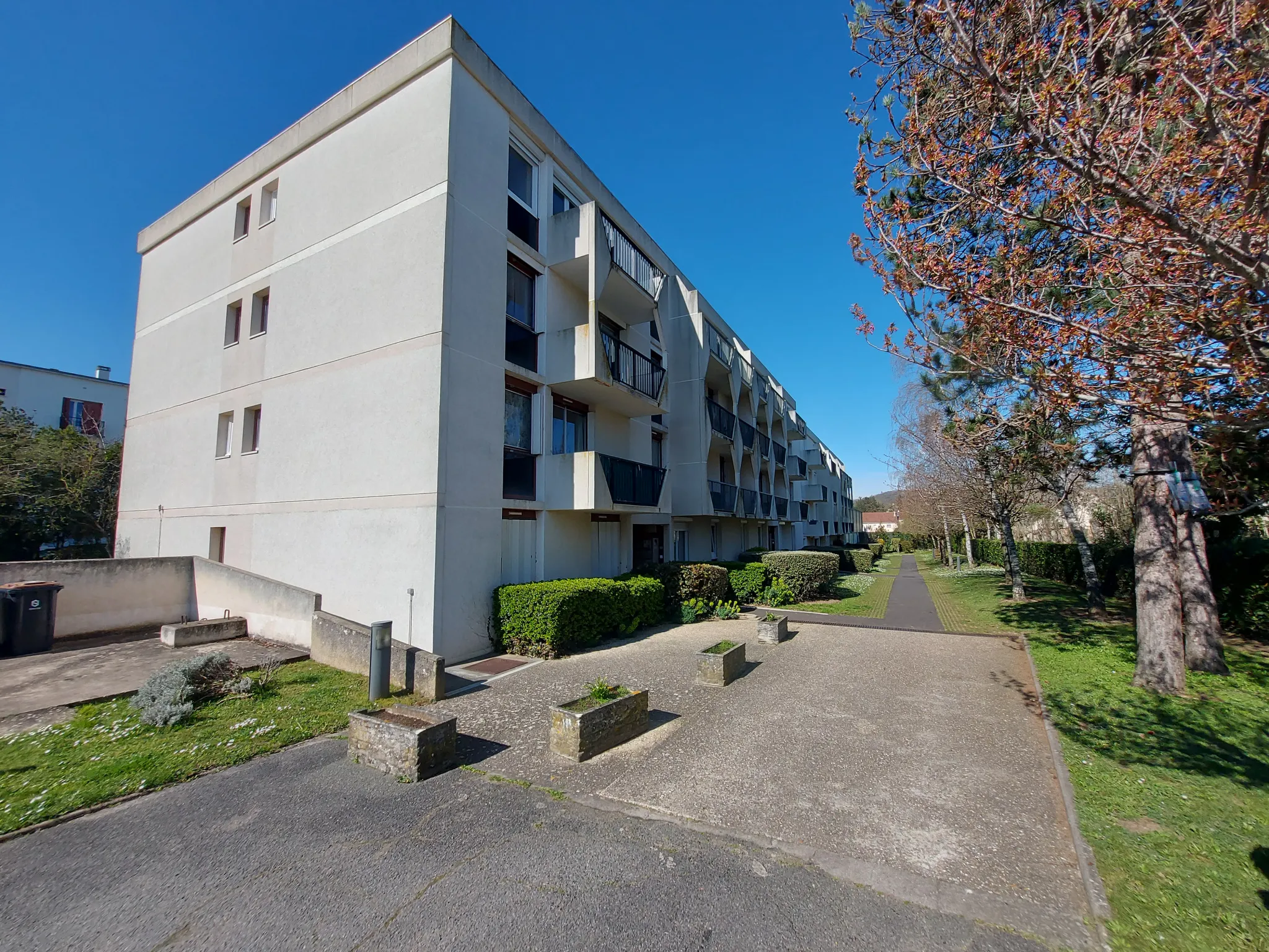 Appartement F3 à Mantes-la-Jolie - Vendu Loué 