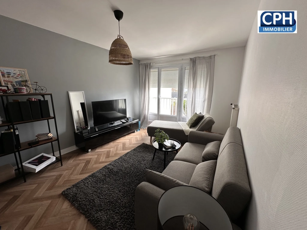 Appartement de 42m2 à Caen avec garage et cave